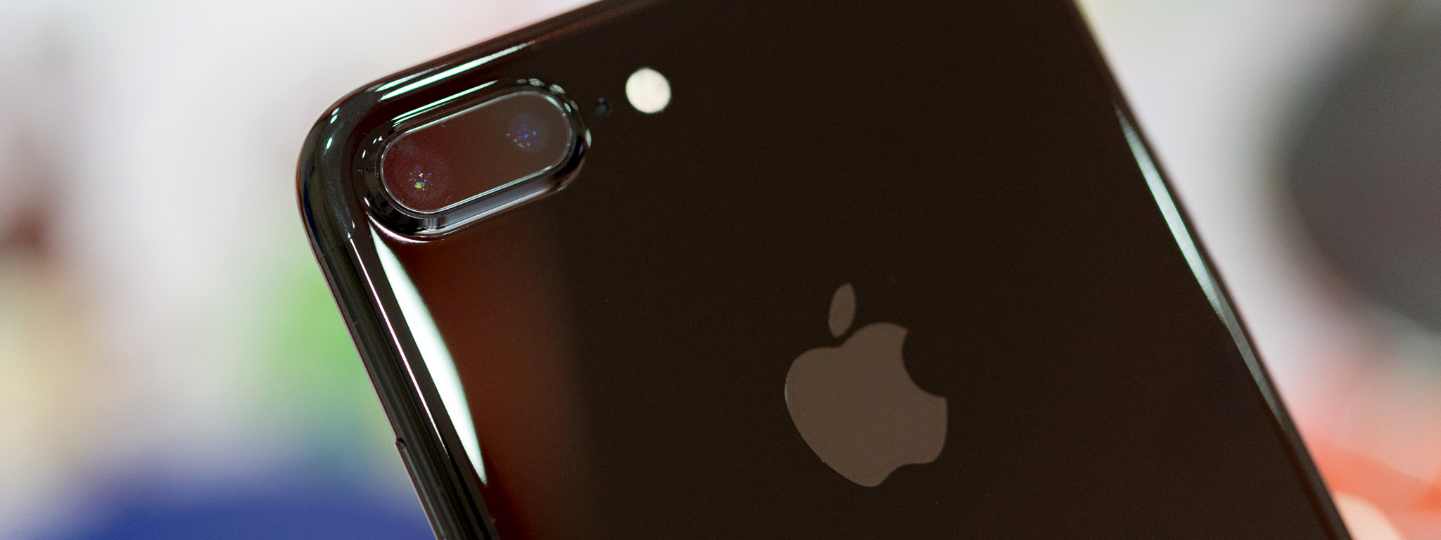 iPhone 7 màu Jet Black khan hiếm vì tỉ lệ lỗi khi sản xuất vỏ cao?