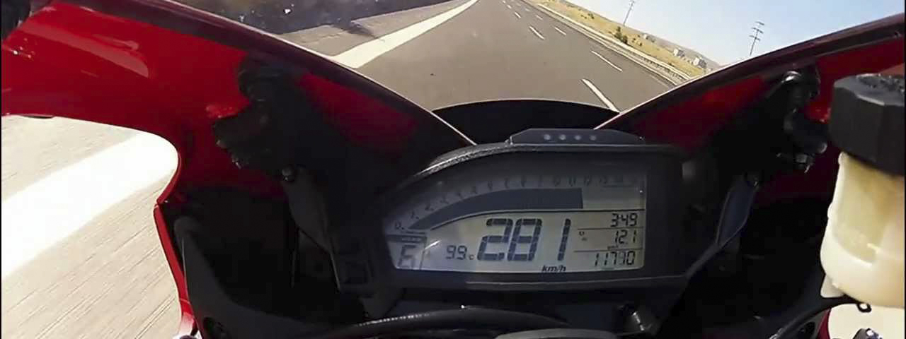 [Video] Mỗi ngày một video về moto - Kỳ đầu tiên: CBR1000RR