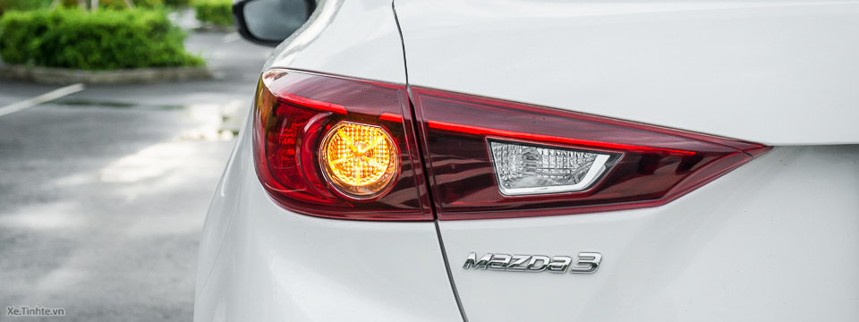 Vina Mazda triệu hồi hơn 16.000 xe Mazda3 vì lỗi túi khí bên hông