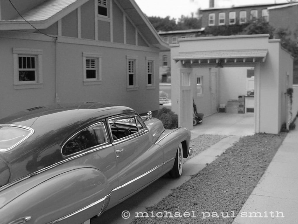 Bungalow garage with Buick-XL.jpg