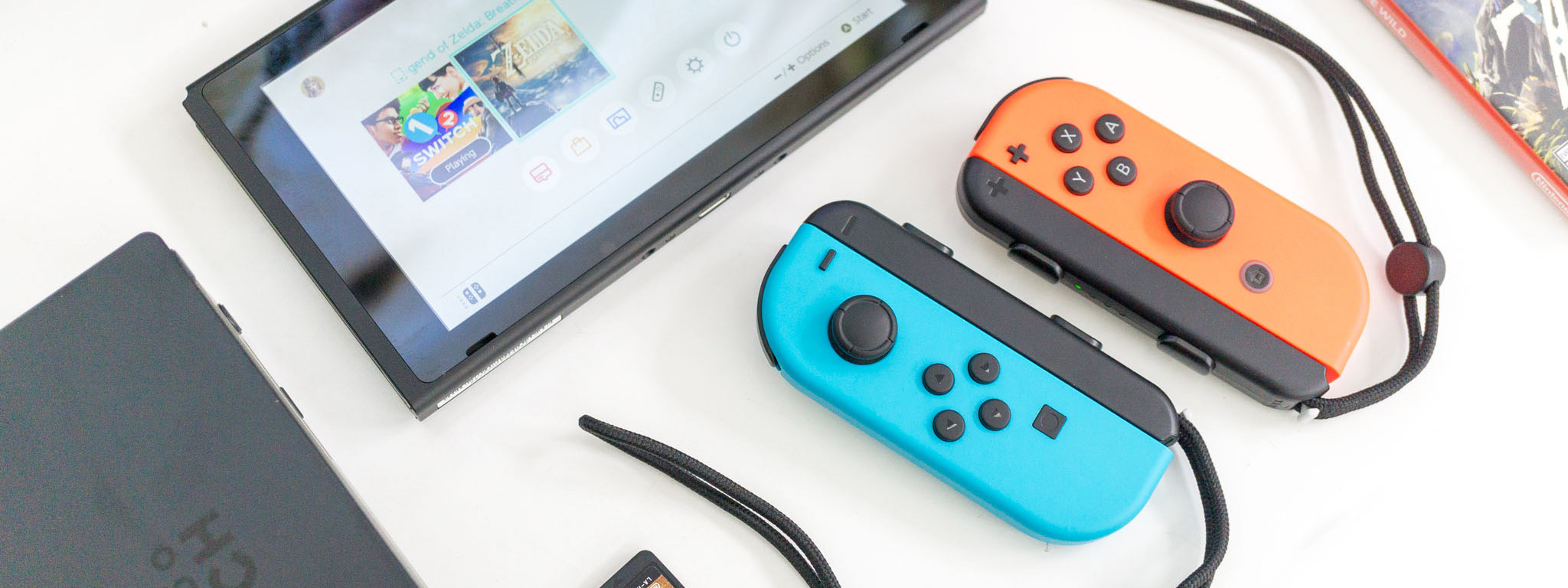 Switch là máy chơi game có lượng bán trong 2 ngày đầu tốt nhất của Nintendo
